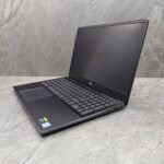 DELL Vostro 7590