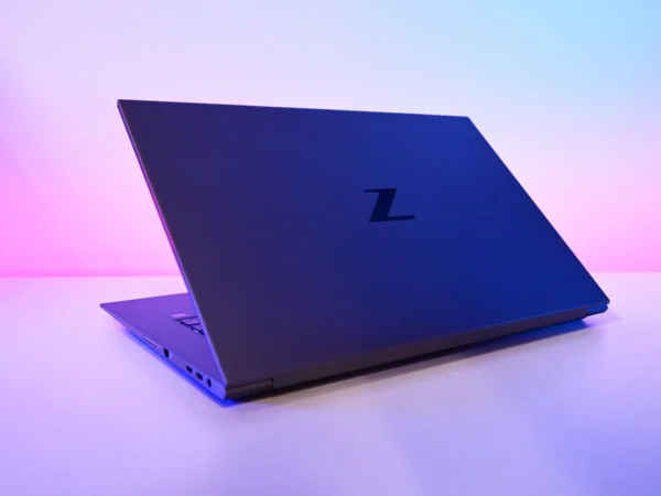 HP ZBook Studio 15.6 G8