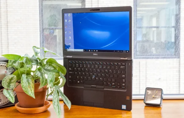 DELL Latitude 5490